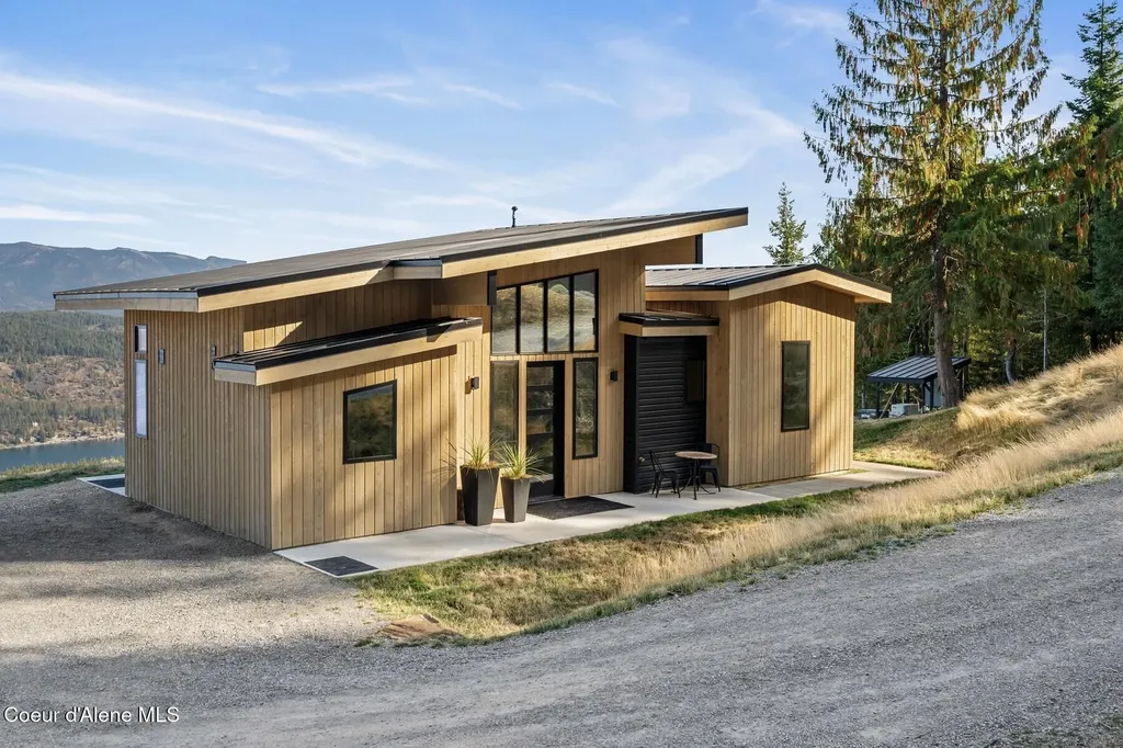 1376 Less Traveled Road (parcel 1) Road Sagle ID 83860
