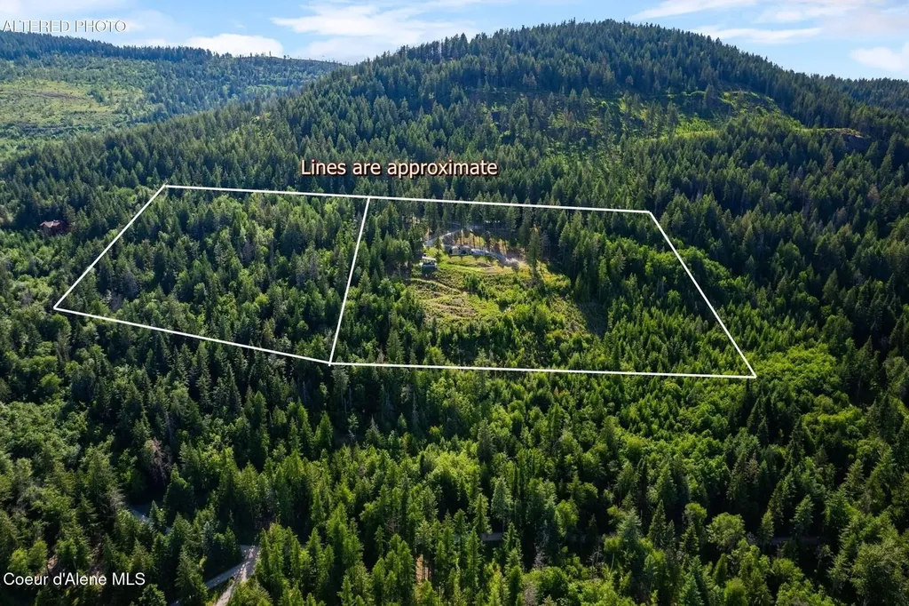 1376 Less Traveled Road (parcel 1) Road Sagle ID 83860