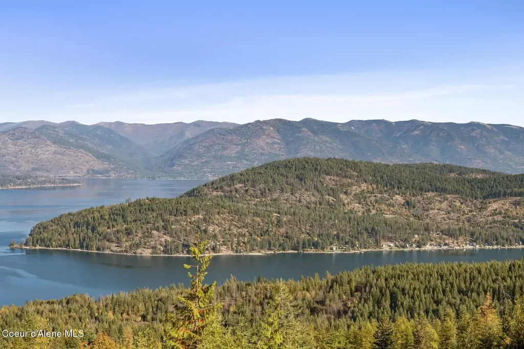 1376 Less Traveled Road (parcel 1) Road Sagle ID 83860