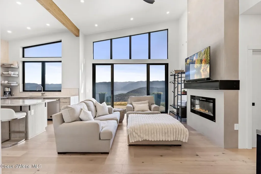 1376 Less Traveled Road (parcel 1) Road Sagle ID 83860
