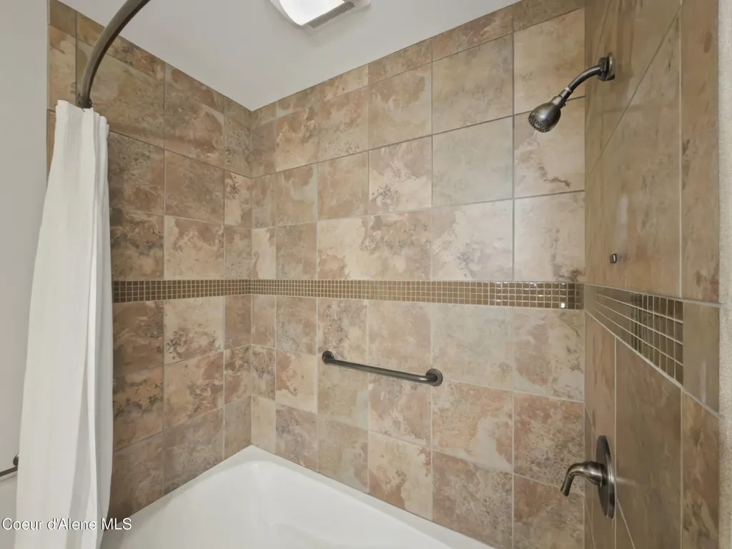 834 Mckinley Avenue Kellogg ID 83837