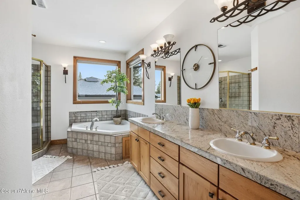 706 N Dundee Drive Post Falls ID 83854