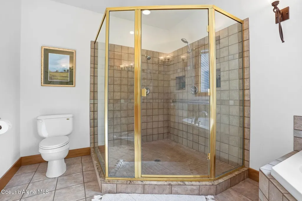 706 N Dundee Drive Post Falls ID 83854