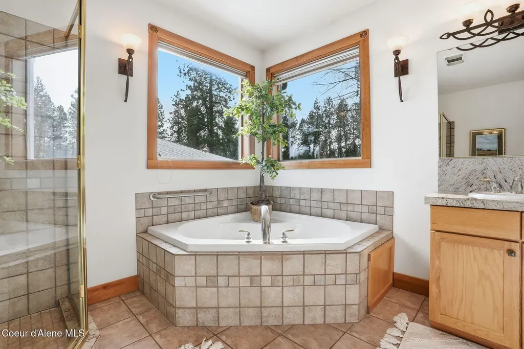 706 N Dundee Drive Post Falls ID 83854