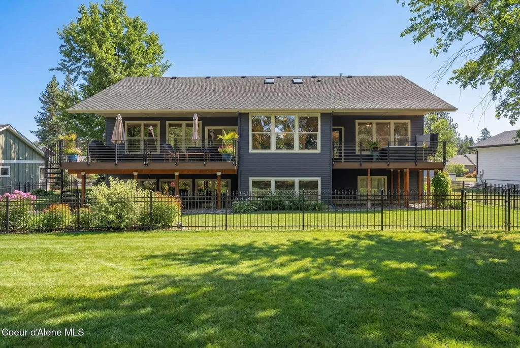 706 N Dundee Drive Post Falls ID 83854