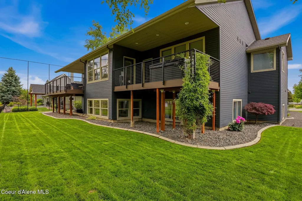 706 N Dundee Drive Post Falls ID 83854