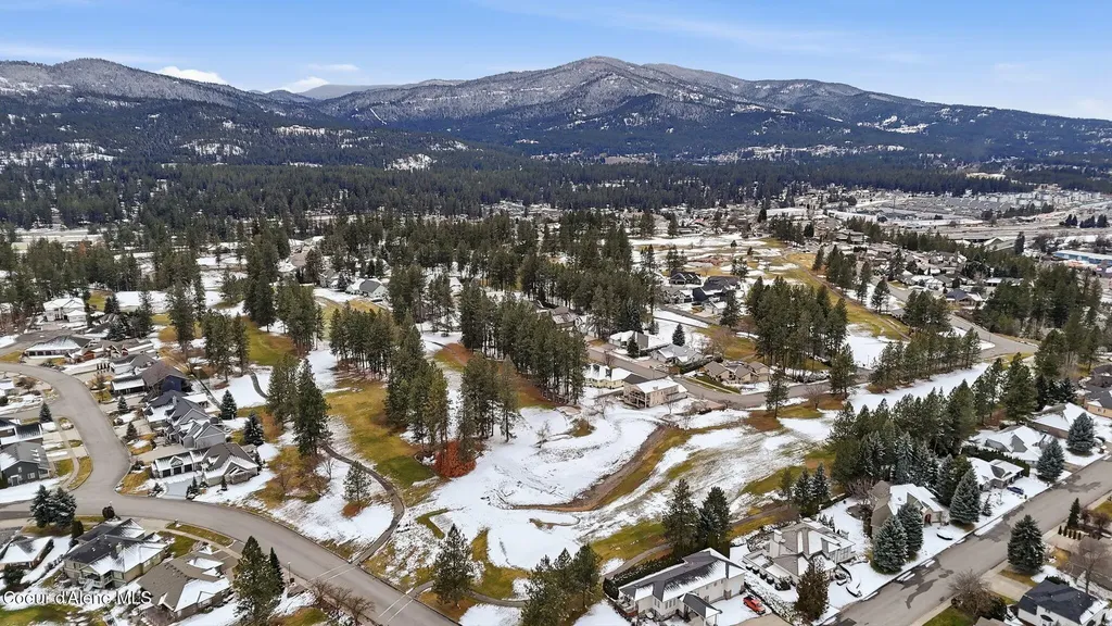 706 N Dundee Drive Post Falls ID 83854