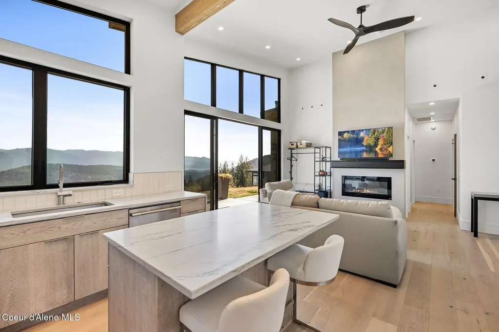 1376 Less Traveled (parcel 1 & 2) Road Sagle ID 83860