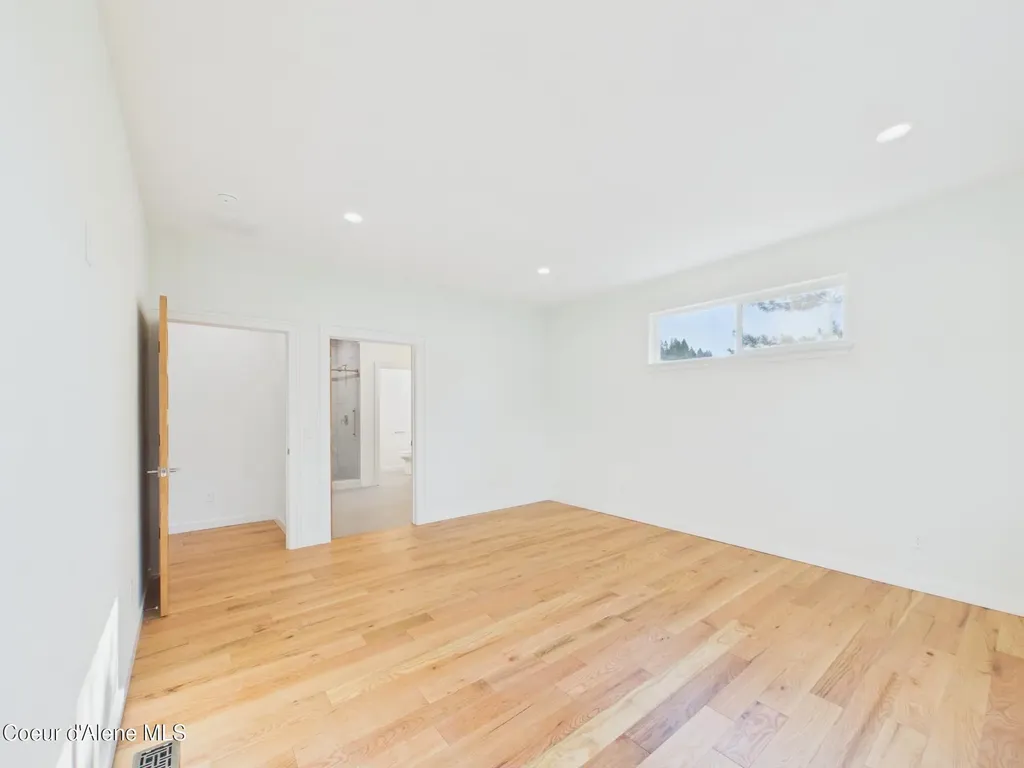 101 Happy Trails Lane Pinehurst ID 83850