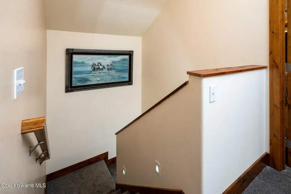 181 Calypso Lane Sandpoint ID 83864