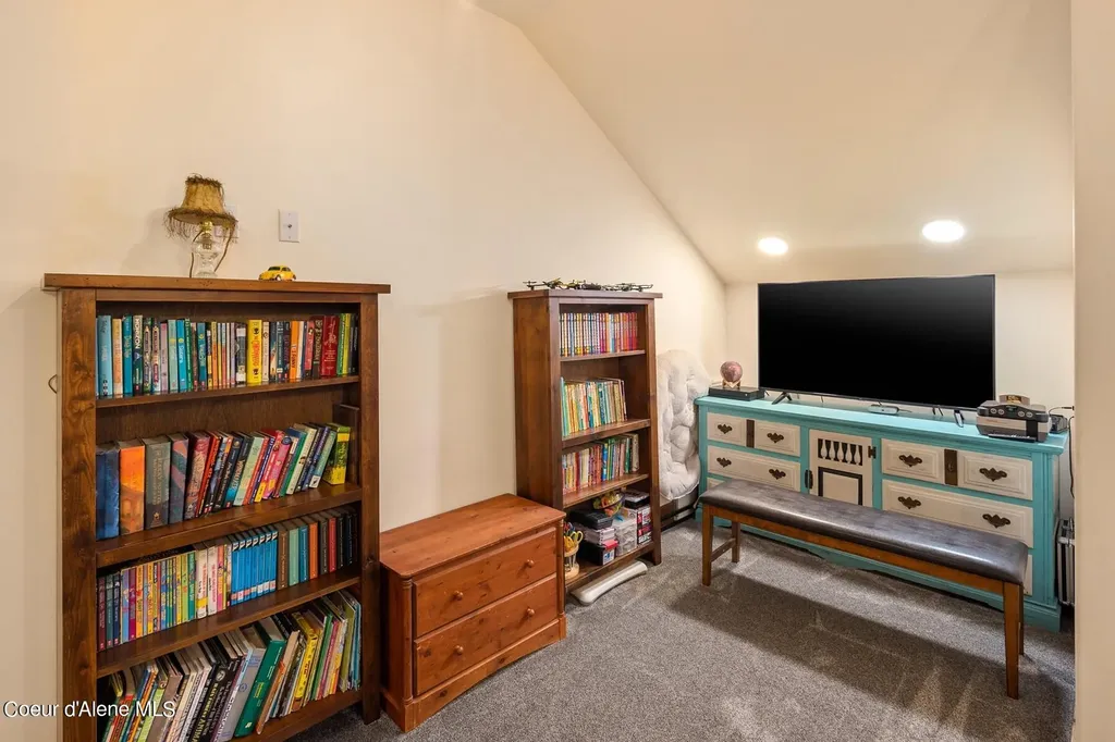 181 Calypso Lane Sandpoint ID 83864