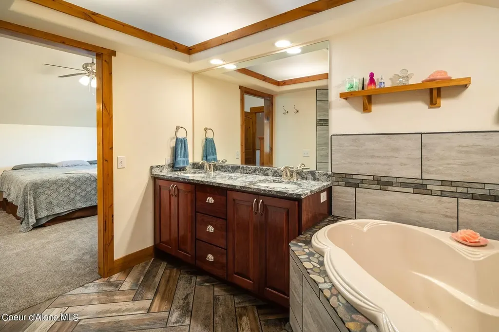 181 Calypso Lane Sandpoint ID 83864