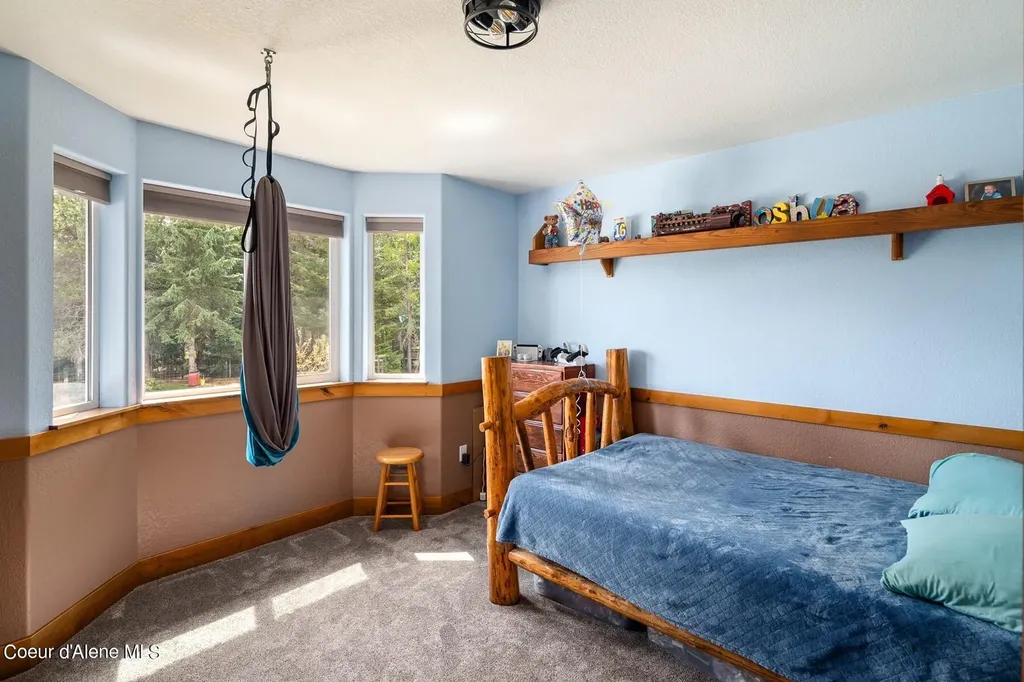 181 Calypso Lane Sandpoint ID 83864