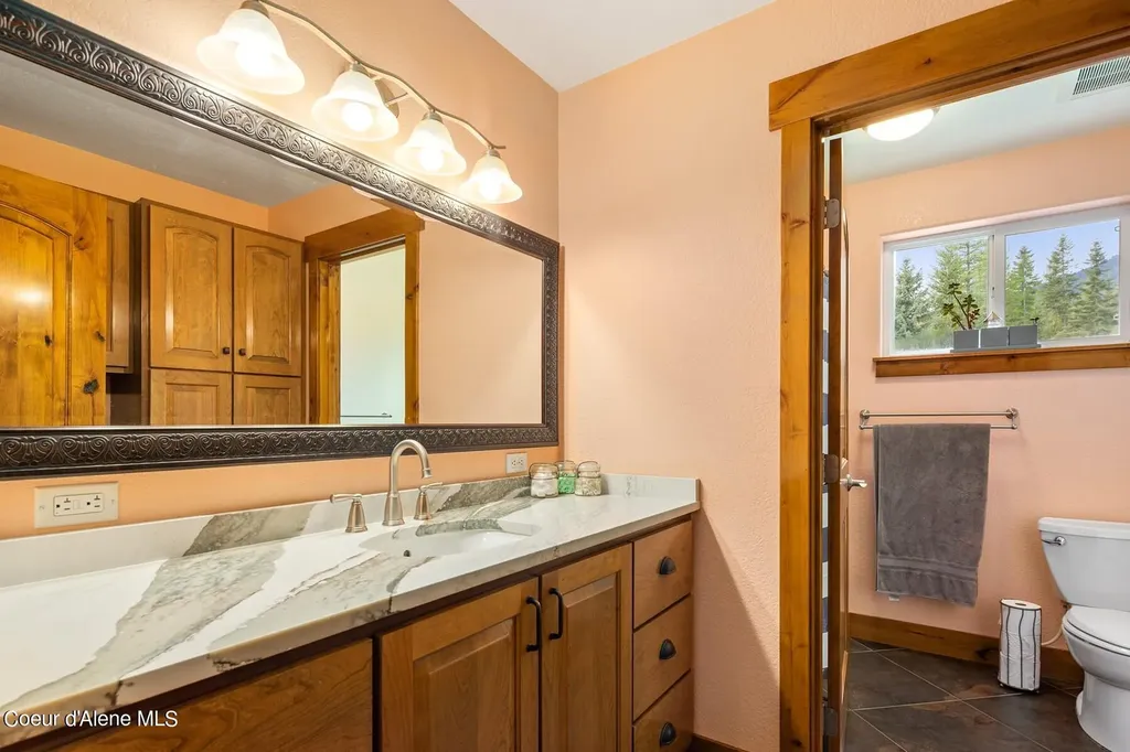 181 Calypso Lane Sandpoint ID 83864