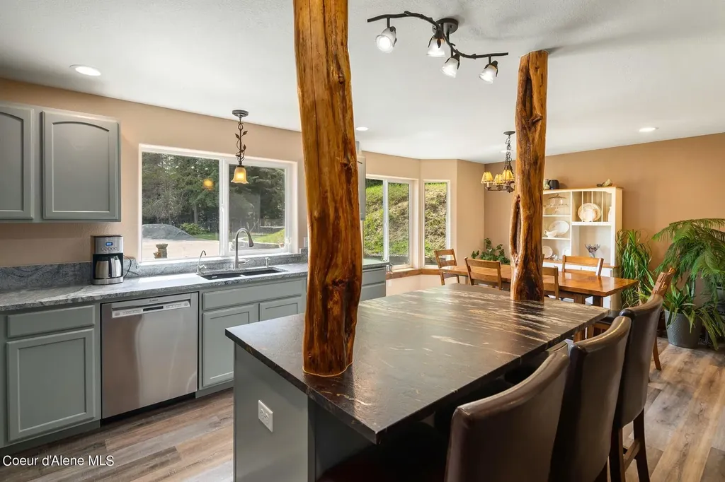 181 Calypso Lane Sandpoint ID 83864