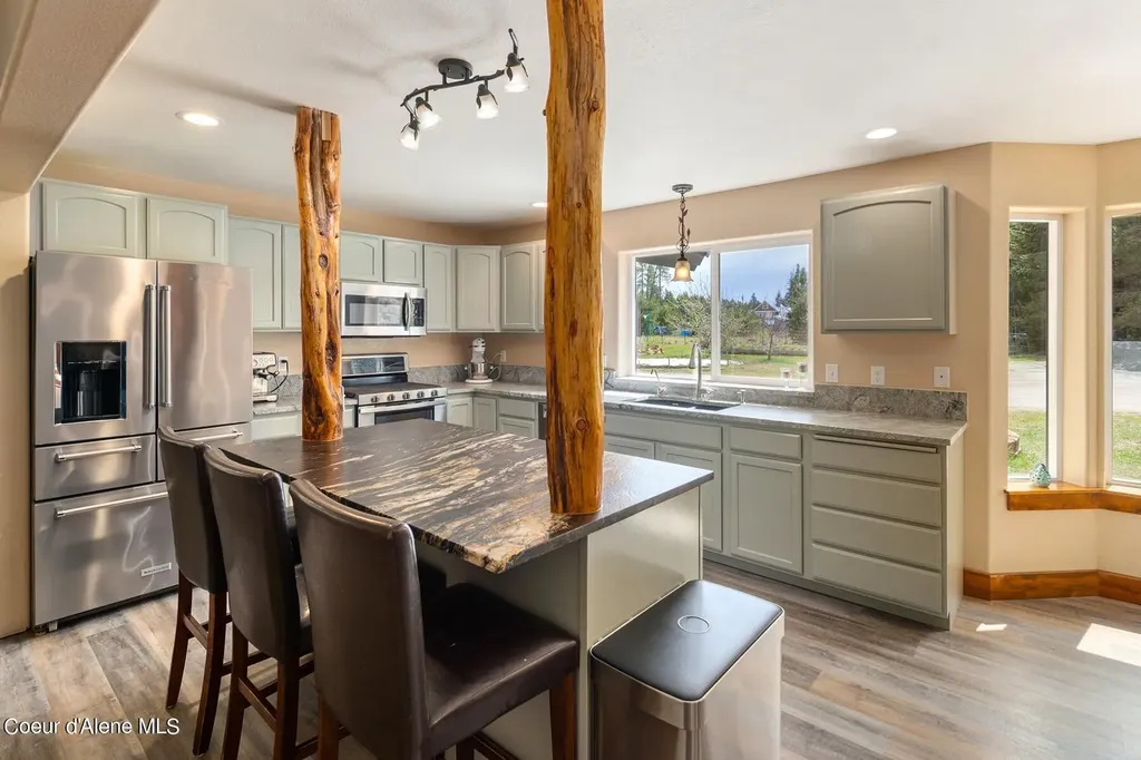 181 Calypso Lane Sandpoint ID 83864