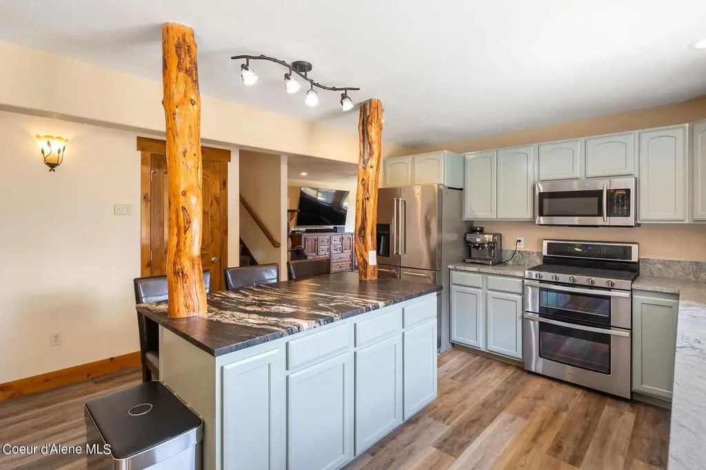 181 Calypso Lane Sandpoint ID 83864