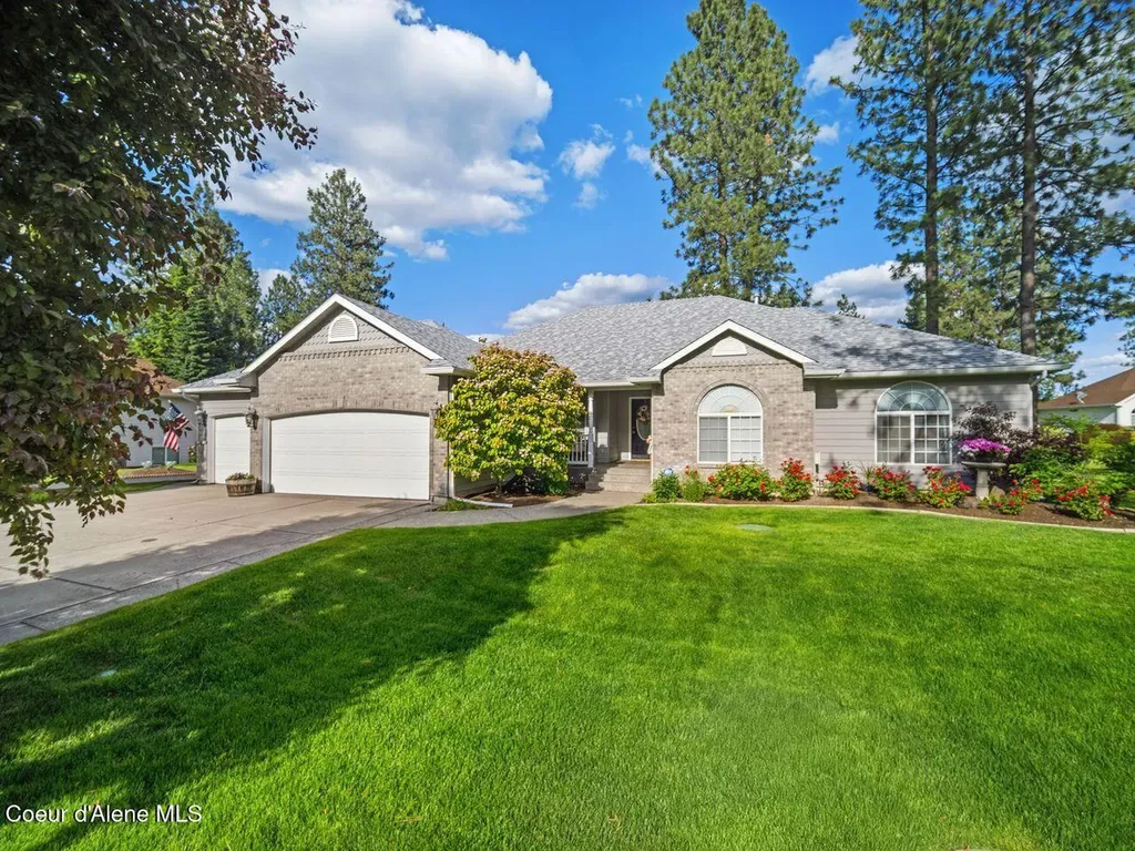 6908 N East Bluff Court Spokane WA 99208