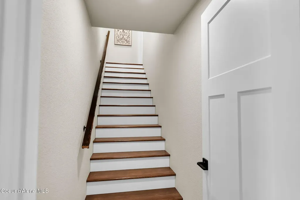 134 Leelah Lane Bonners Ferry ID 83805