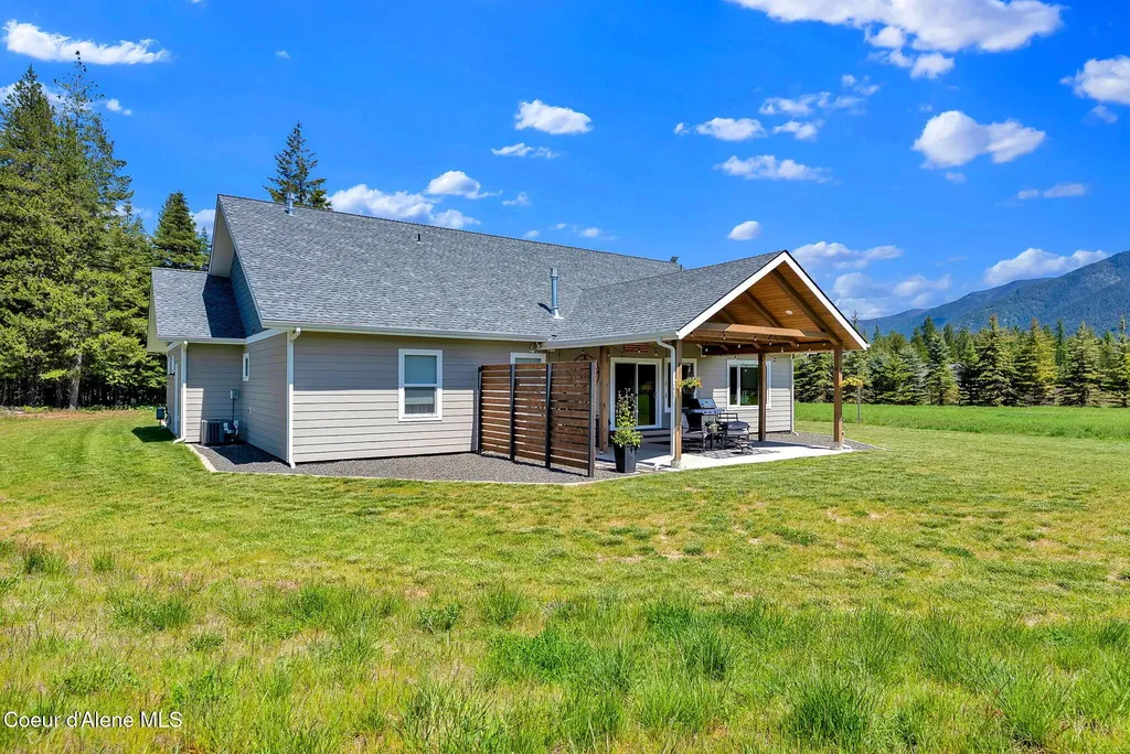 134 Leelah Lane Bonners Ferry ID 83805