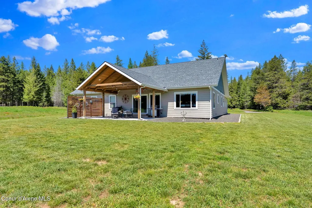 134 Leelah Lane Bonners Ferry ID 83805