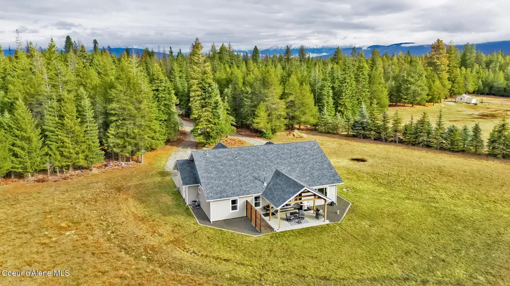 134 Leelah Lane Bonners Ferry ID 83805