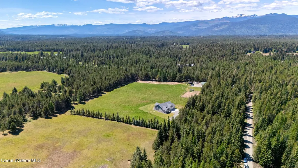134 Leelah Lane Bonners Ferry ID 83805