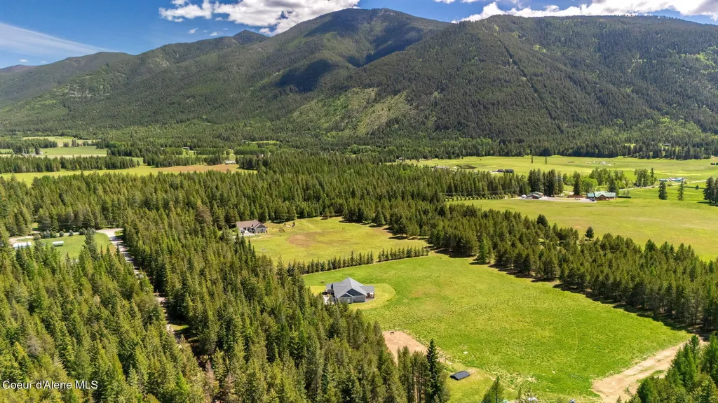 134 Leelah Lane Bonners Ferry ID 83805