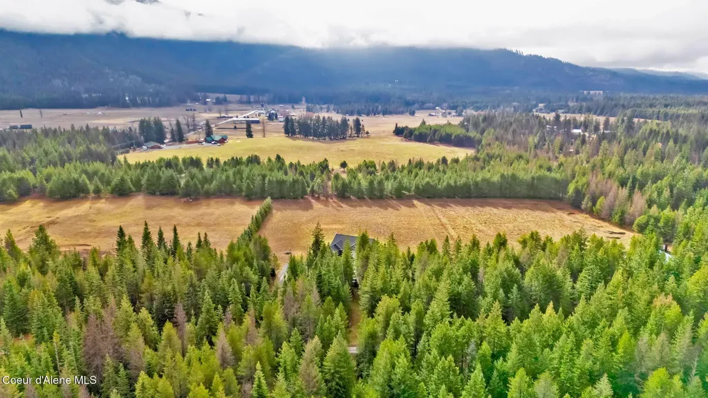 134 Leelah Lane Bonners Ferry ID 83805
