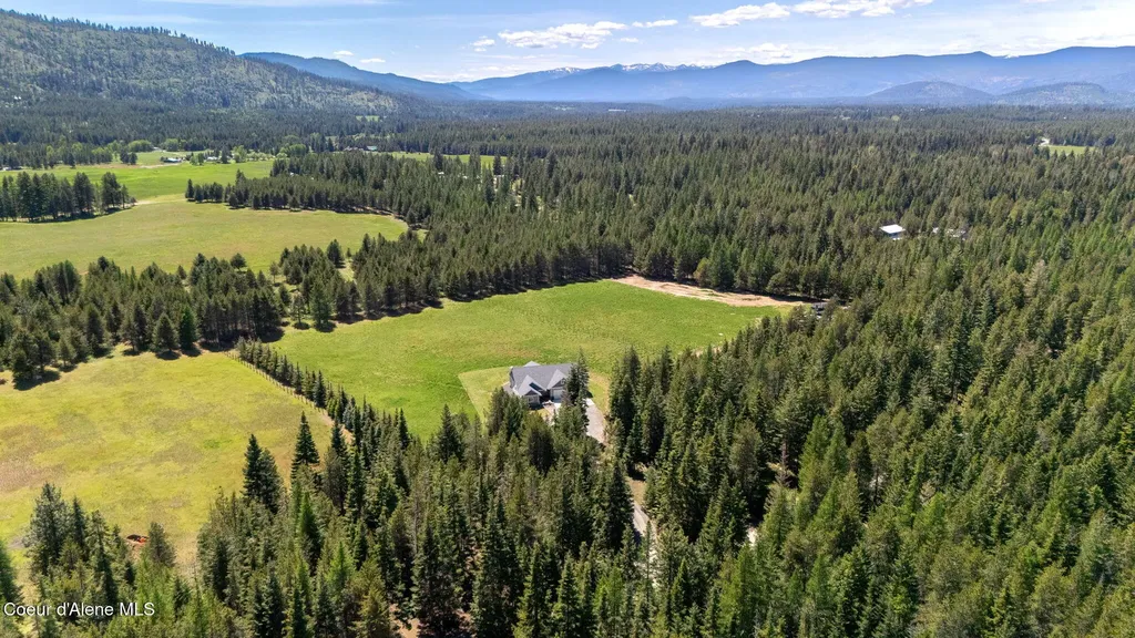 134 Leelah Lane Bonners Ferry ID 83805