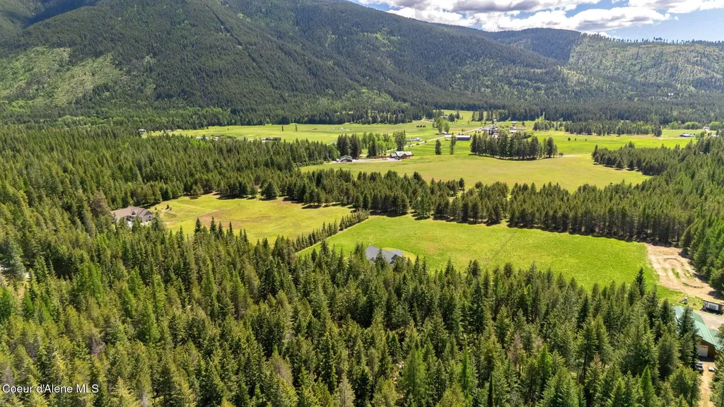 134 Leelah Lane Bonners Ferry ID 83805