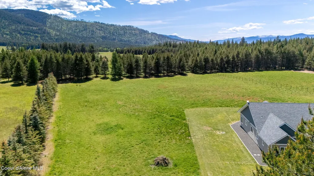 134 Leelah Lane Bonners Ferry ID 83805