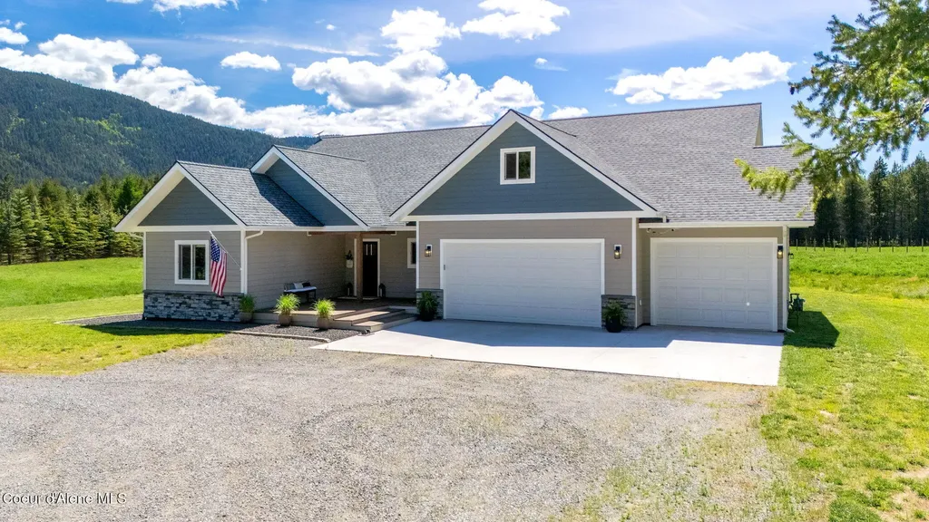 134 Leelah Lane Bonners Ferry ID 83805