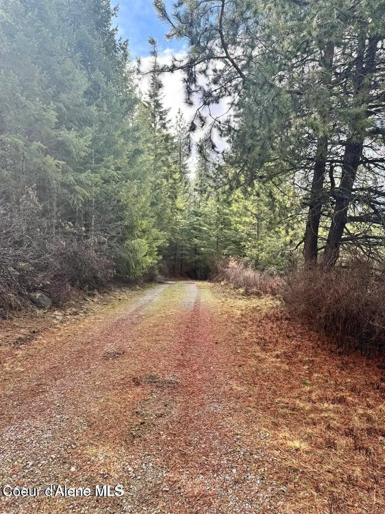 Nna Quiet Heights Road Athol ID 83801