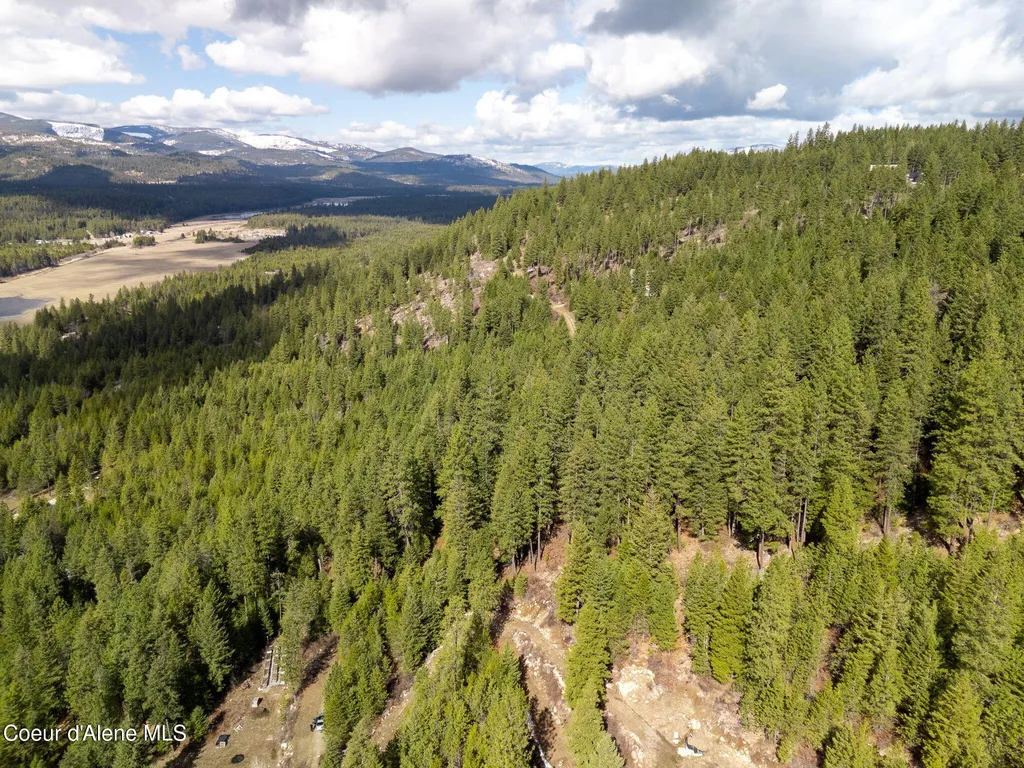 Nna Quiet Heights Road Athol ID 83801