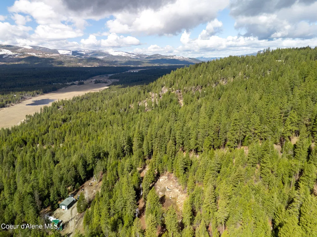 Nna Quiet Heights Road Athol ID 83801