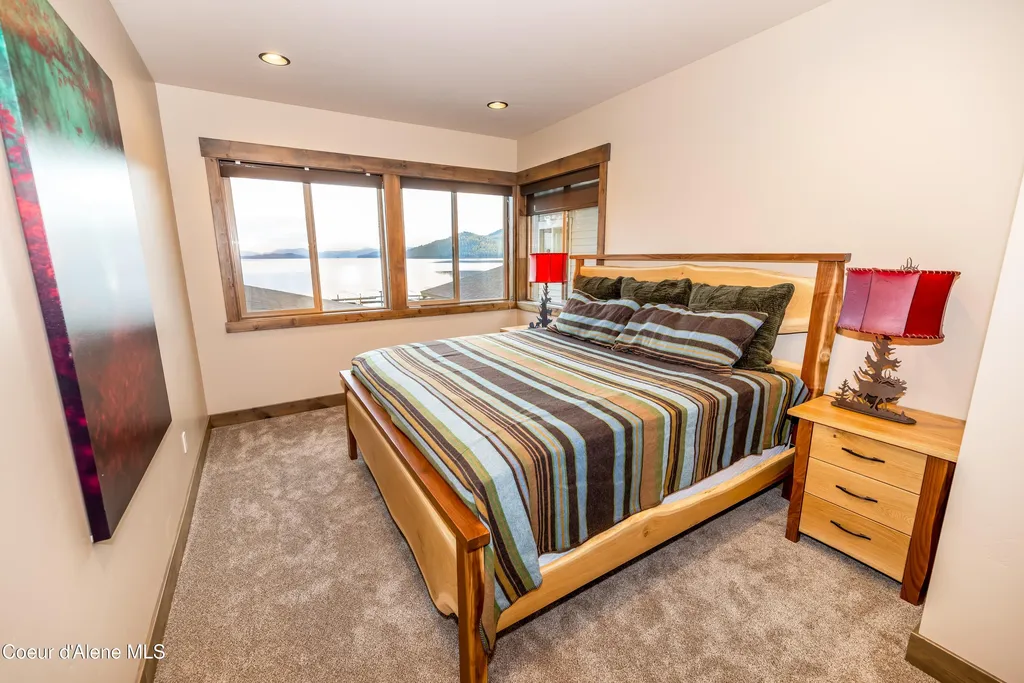 44 Palouse Drive Nordman ID 83848
