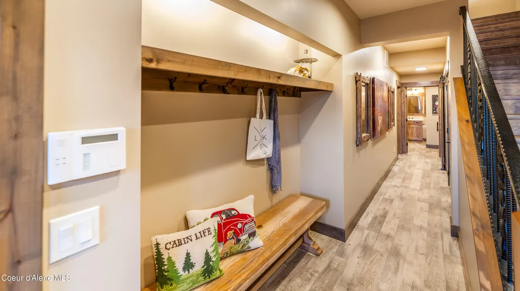 44 Palouse Drive Nordman ID 83848