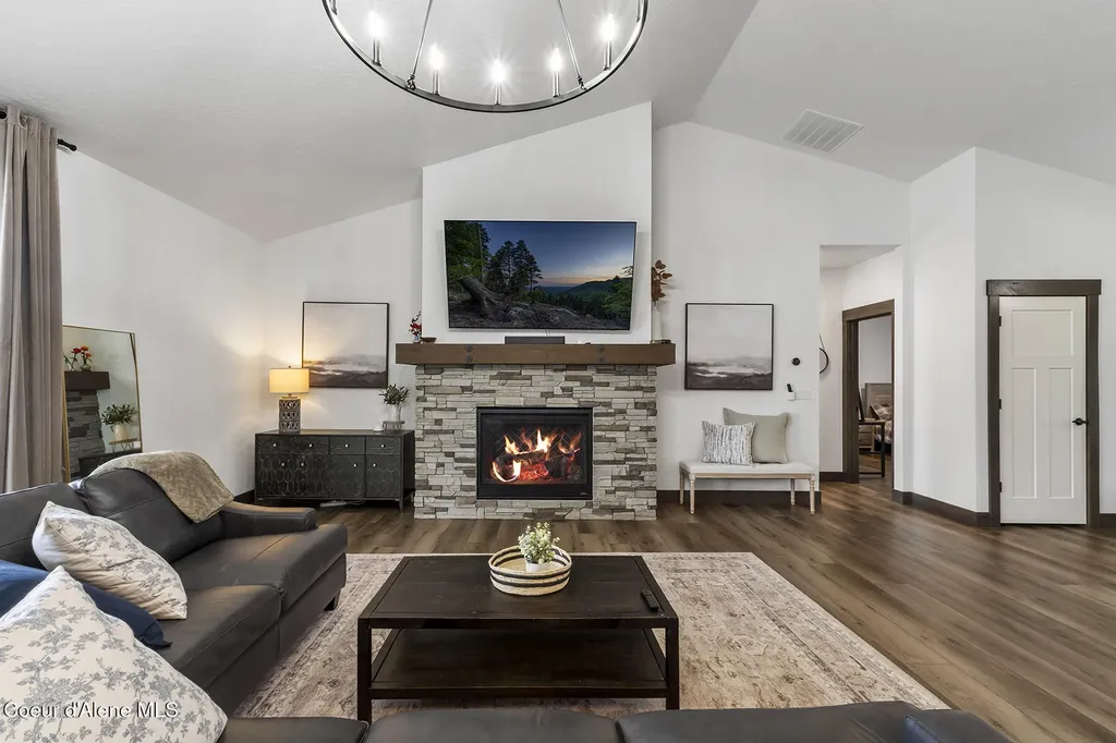 8781 W Seed Loop Rathdrum ID 83858