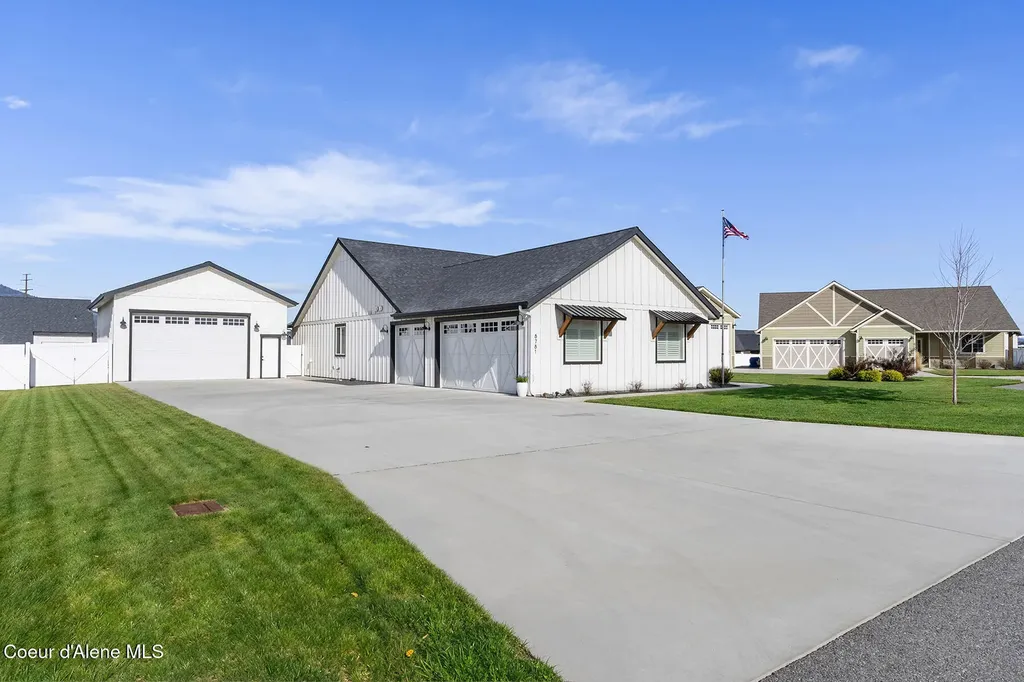 8781 W Seed Loop Rathdrum ID 83858