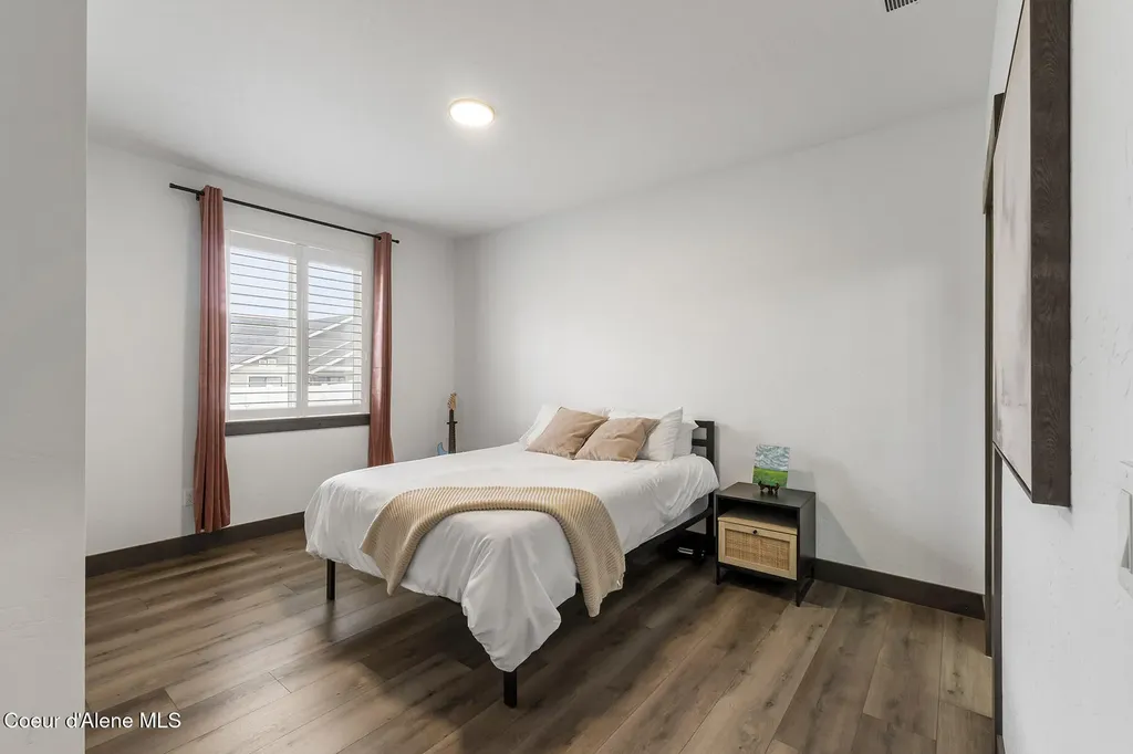 8781 W Seed Loop Rathdrum ID 83858
