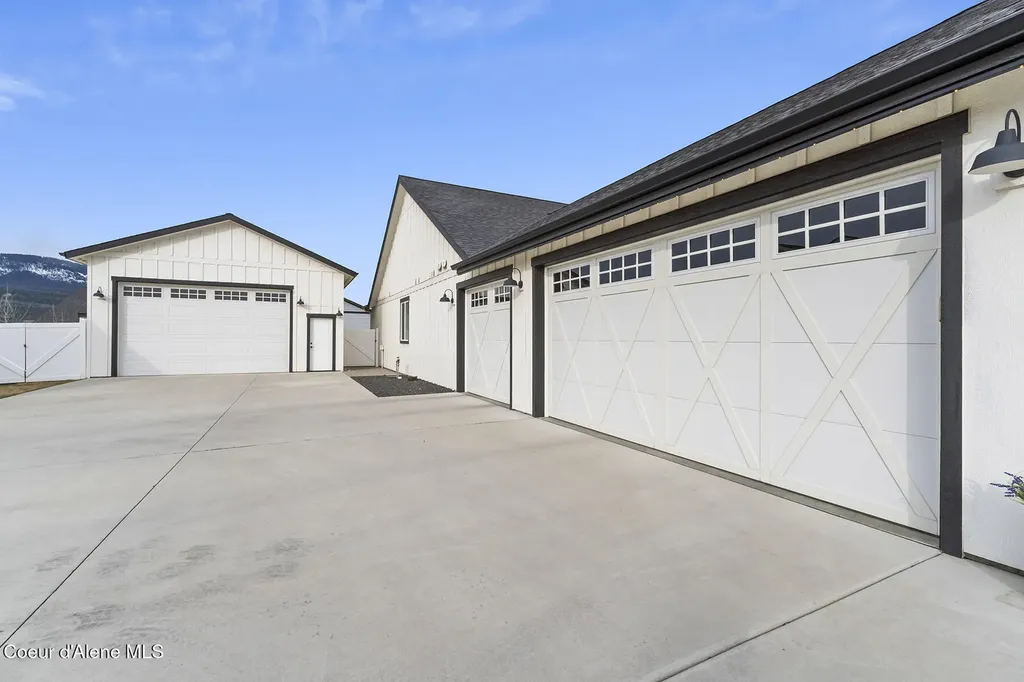 8781 W Seed Loop Rathdrum ID 83858