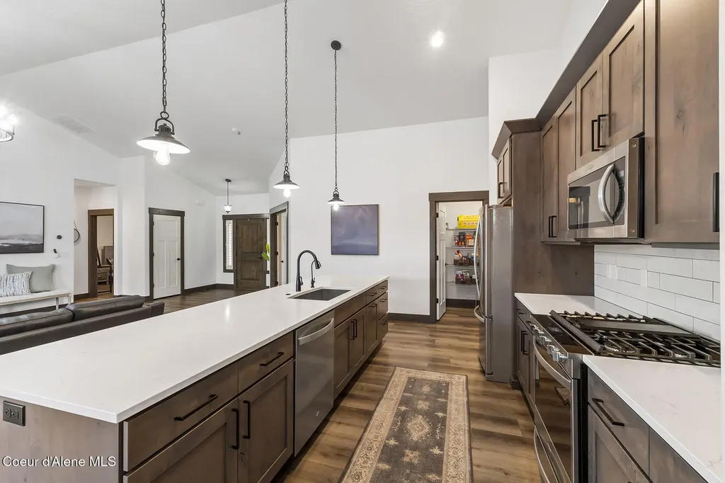 8781 W Seed Loop Rathdrum ID 83858