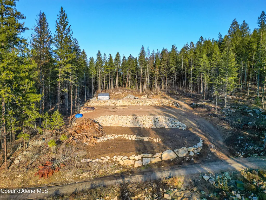 320 Towering Pines Drive (5 Ac) Sagle ID 83860