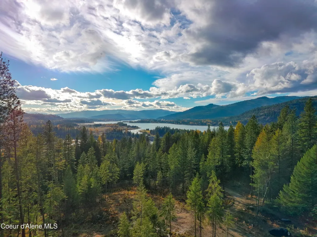 320 Towering Pines Drive (5 Ac) Sagle ID 83860