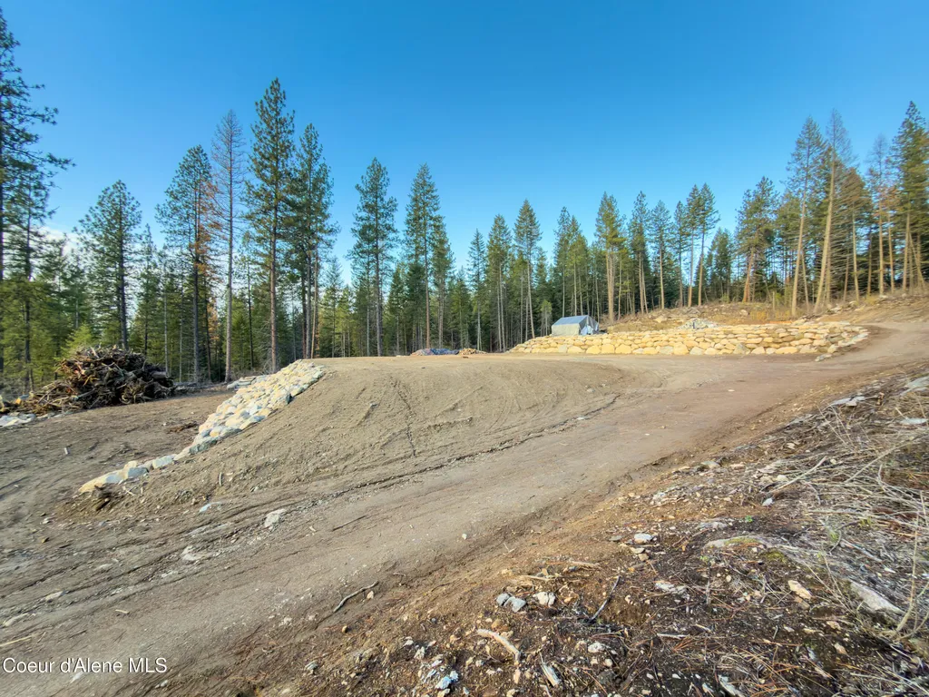 320 Towering Pines Drive (5 Ac) Sagle ID 83860