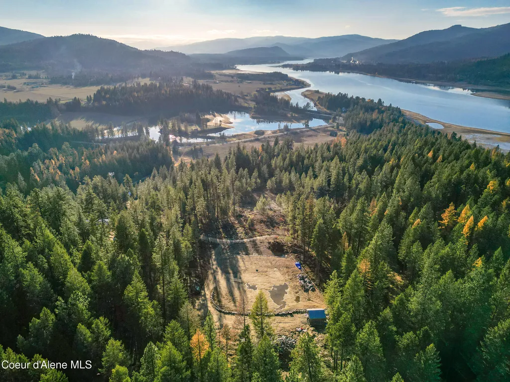 320 Towering Pines Drive (5 Ac) Sagle ID 83860