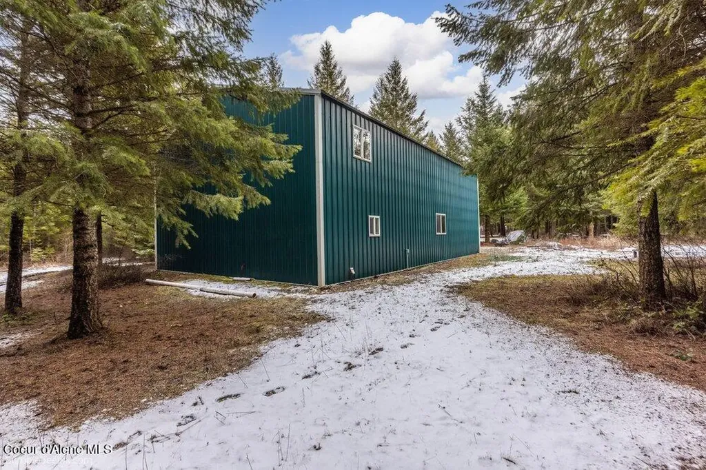 5294 Bandy Road Priest River ID 83856