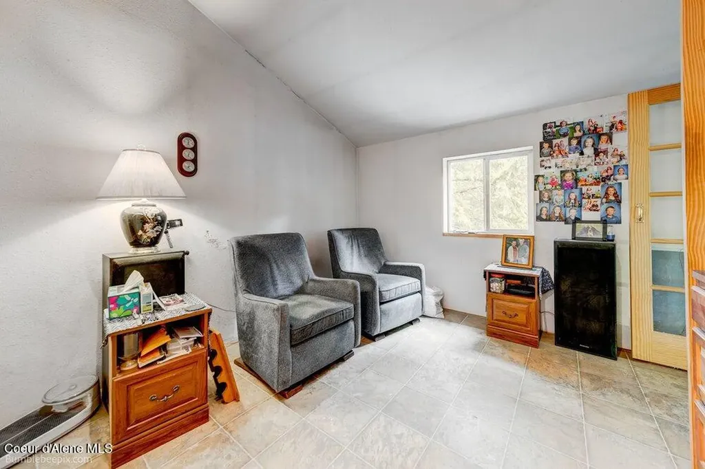 5294 Bandy Road Priest River ID 83856