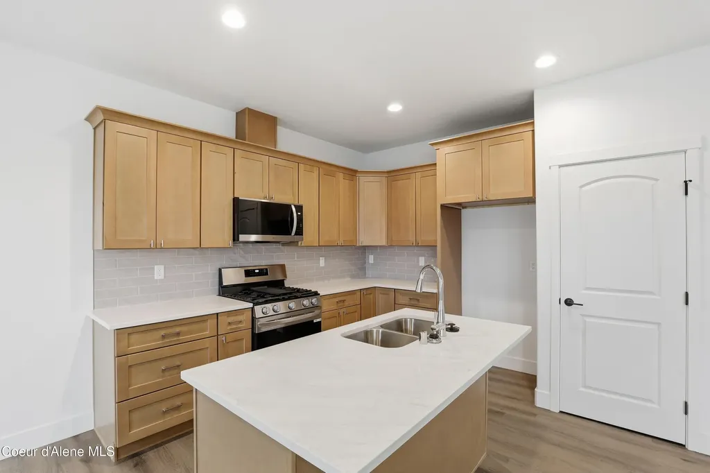 669 N Creative Way (lot 11) Post Falls ID 83854